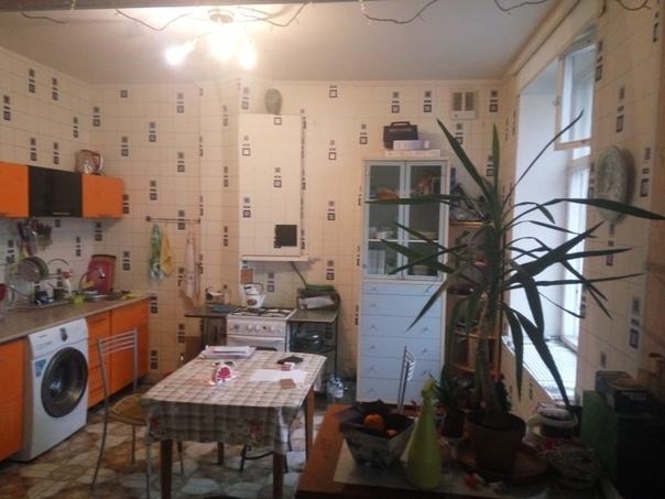 Фото: СДАЕТСЯ ДВУХКОМНАТНАЯ КВАРТИРА Москва, на ул. Волоколамское шоссе д1, рядом с метро Сокол. студия, спальня отдельная, все есть мебель техника, в хорошем состоянии. все как на фото. Только славян. Цена 45000р плюс коммунальные услуги и депозит, депозит можно разбить. Квартира реальная. Все подробности и вопросы по тел. 89855153540 Федор <br>Посмотреть все изображения