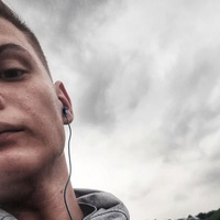 Артём Деркович