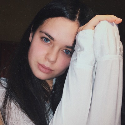 Катя Чирухина