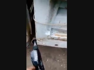 Тумботино. НаеДалово на бензоколонке