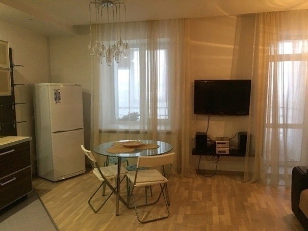 Москва, Зелёный проспект, 25к3 <br>Перово, 2 минуты пешком <br>39000р <br>Сдается двухкомнатная квартира.В квартире сделан отличный ремонт,кухня гостиная совмещена,отдельно спальная комната с гардеробной. Вся мебель и бытовая техника (холодильник,СВЧ, стиральная машина,телевизор, кондиционер) <br>ЗВОНИТЕ 89258352458 <br>БОЛЬШЕ ИНФО НА СТЕНЕ - фото Фото: Москва, Зелёный проспект, 25к3 <br>Перово, 2 минуты пешком <br>39000р <br>Сдается двухкомнатная квартира.В квартире сделан отличный ремонт,кухня гостиная совмещена,отдельно спальная комната с гардеробной. Вся мебель и бытовая техника (холодильник,СВЧ, стиральная машина,телевизор, кондиционер) <br>ЗВОНИТЕ 89258352458 <br>БОЛЬШЕ ИНФО НА СТЕНЕ