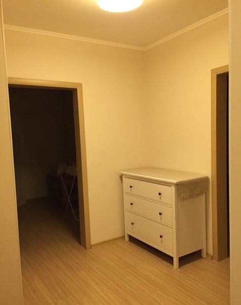 СДАМ 1-к комнату за 28000 <br>Москва, улица Лобачевского, 32 <br>Проспект Вернадского, 10 минут пешком <br>Отличная квартира с качественным ремонтом. Есть вся необходимая для проживания мебель и техника. <br>ЗВОНИТЕ 89258352458 <br>БОЛЬШЕ ИНФОРМАЦИИ НА СТЕНЕ!!! - фото Фото: СДАМ 1-к комнату за 28000 <br>Москва, улица Лобачевского, 32 <br>Проспект Вернадского, 10 минут пешком <br>Отличная квартира с качественным ремонтом. Есть вся необходимая для проживания мебель и техника. <br>ЗВОНИТЕ 89258352458 <br>БОЛЬШЕ ИНФОРМАЦИИ НА СТЕНЕ!!!