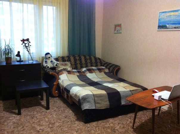 Сдам койко-место <br>м. Чертановская <br>10 500 руб/мес <br> <br>Срочно! Сдается койко-место ДЛЯ ОДНОЙ РУССКОЙ ДЕВУШКИ в однокомнатной квартире в 5-ти минутах ходьбы от метро Чертановская. БЕЗ ДЕПОЗИТА, БЕЗ КОМИССИЙ. В квартире проживают две позитивные молодые русские девушки. Квартира идеально чистая. Есть отдельное спальное место. Балкон. Стеклопакеты. Большая чистая ванная и кухня. Микрорайон Северное Чертаново, полная инфраструктура, практически не выходя из дома. Цена 10 500р - фото Фото: Сдам койко-место <br>м. Чертановская <br>10 500 руб/мес <br> <br>Срочно! Сдается койко-место ДЛЯ ОДНОЙ РУССКОЙ ДЕВУШКИ в однокомнатной квартире в 5-ти минутах ходьбы от метро Чертановская. БЕЗ ДЕПОЗИТА, БЕЗ КОМИССИЙ. В квартире проживают две позитивные молодые русские девушки. Квартира идеально чистая. Есть отдельное спальное место. Балкон. Стеклопакеты. Большая чистая ванная и кухня. Микрорайон Северное Чертаново, полная инфраструктура, практически не выходя из дома. Цена 10 500р