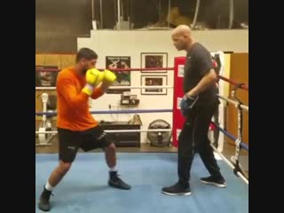 🎬Амир Хан готовится к бою с Теренсом Кроуфордом 🥊