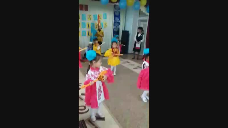 тəуелсіздік мерекесі би
