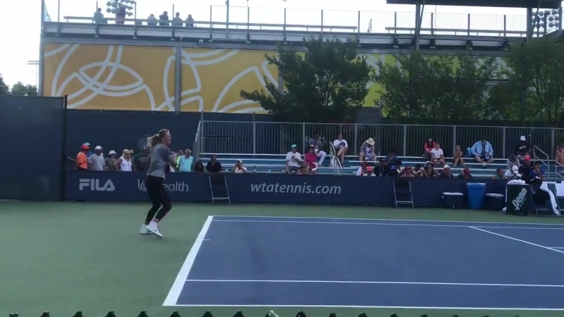 Queen Victoria Azarenka CincyTennis
