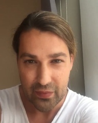 David Garrett on Instagram: “Dear fans! Unfortunately there are many profiles on Facebook, Twitter & Instagram pretending to be me or my sister! Pl...