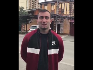 🎬Мурат Гассиев поздравил девушек с 8 марта 👊😊❤🌿