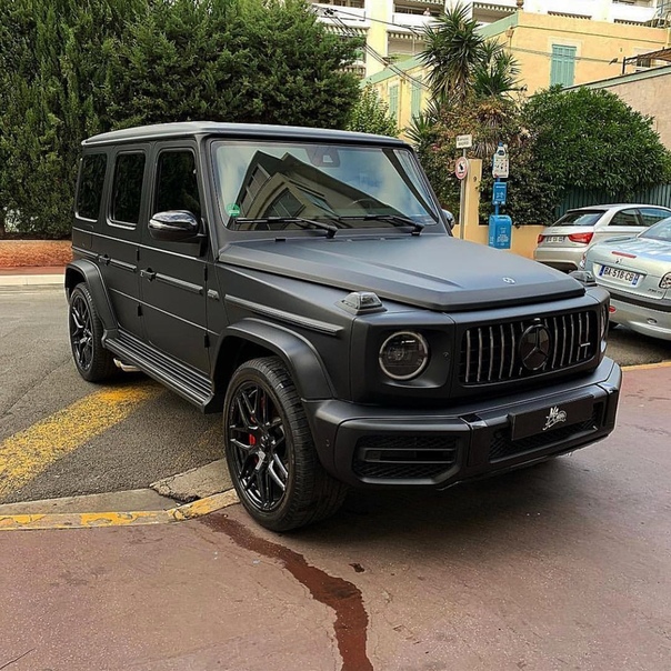Злой квадрат Mercedes-AMG G63