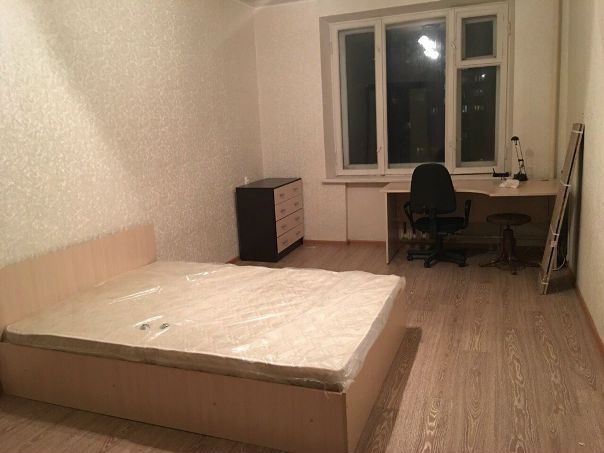 С 01.11 сдается одной девушке без животных комната в 3х комнатной квартире (18 м2) ул. Куусинена 6к8.<br>м. Полежаевская 7 мин пешком, Хорошево(мцк) 12 мин пешком.<br>Стоимость 23000+коммуналка по счетчикам, депозит за последний месяц 100% (разбивается)<br>Из соседей две девушки<br>Рядом парк «Березовая роща», магазины, ТЦ Хорошо, ТЦ Авиапарк<br>По всем вопросам пишите в личку<br> Муроян - фото Фото: С 01.11 сдается одной девушке без животных комната в 3х комнатной квартире (18 м2) ул. Куусинена 6к8.<br>м. Полежаевская 7 мин пешком, Хорошево(мцк) 12 мин пешком.<br>Стоимость 23000+коммуналка по счетчикам, депозит за последний месяц 100% (разбивается)<br>Из соседей две девушки<br>Рядом парк «Березовая роща», магазины, ТЦ Хорошо, ТЦ Авиапарк<br>По всем вопросам пишите в личку<br> Муроян