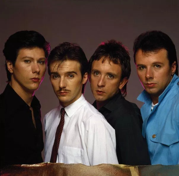 Ultravox — британская рок-группа, оказавшая серьёзное влияние на новую волну. Первоначально играли панк-рок и назывались Ultravox!; под таким именем выпустила три альбома в 1977—79 годы на
