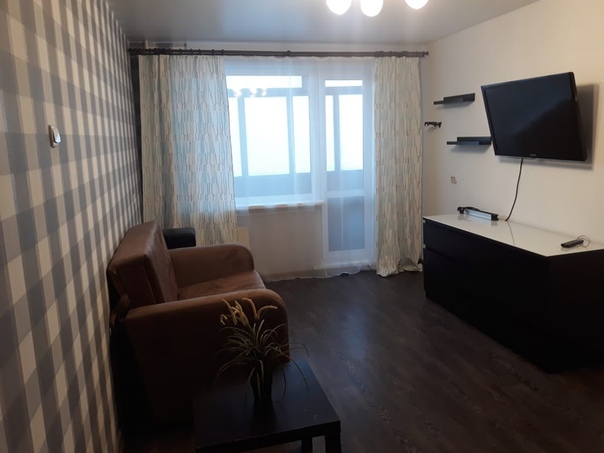Иркутск, Лермонтова, 100 <br>Квартира в отличном состоянии, сдаётся <br>впервые. Есть всё необходимое для <br>проживания. Сдается на длительный срок. <br>Можно с детьми и животными. Коммунальные <br>оплачиваете отдельно. Стоимость 10 тыс. <br>Звоните 89087755046 - фото Фото: Иркутск, Лермонтова, 100 <br>Квартира в отличном состоянии, сдаётся <br>впервые. Есть всё необходимое для <br>проживания. Сдается на длительный срок. <br>Можно с детьми и животными. Коммунальные <br>оплачиваете отдельно. Стоимость 10 тыс. <br>Звоните 89087755046