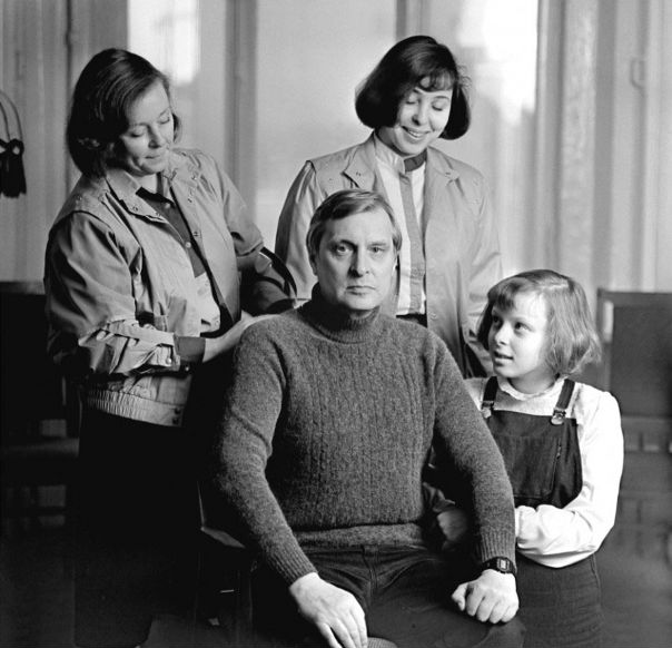 26 сентября 1934 г. родился Народный артист СССР Олег БАСИЛАШВИЛИ 