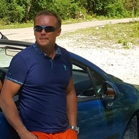 Владимир Максимов