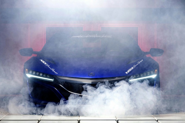Очень редкие : Acura NSX Dream Project в исполнении Science Of Speed Двигатель: 3.5 V6 Twin-Turbo Hybrid Мощность: 610 л.с. Крутящий момент: 687 Нм Макс. скорость: 310 км/ч Разгон до сотни: 3.2