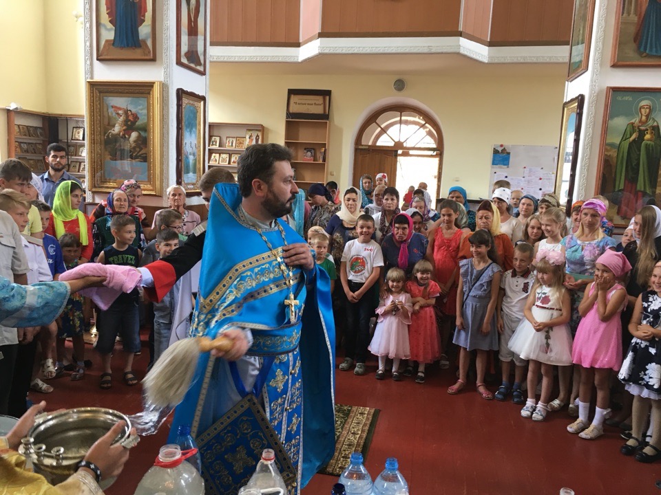 В Зеленчукской благословили учащихся