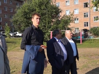Глава г. Дивногорска осмотрел объекты благоустройства.