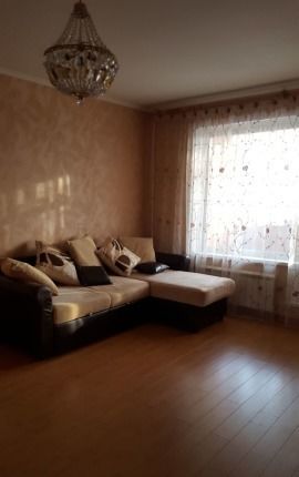 М. Петровско-Разумовская Дмитровское шоссе, 41к1 <br>Чистая квартира, лоджия, туалет совместный, интернет, кондиционер, окна во двор. Рядом магазины, от метро 7мин. пешком. Желательно русскую семейную пару. Сдача по договору. 28 000, квартплата включена. Количество комнат: 1-комнатные Этаж: 7 Этажей в доме: 9 Общая площадь: 35 м Площадь кухни: 6 м Жилая площадь: 21 м <br>Если заинтересованы, то звоните 8-926-068-64-36 Григорий - фото Фото: М. Петровско-Разумовская Дмитровское шоссе, 41к1 <br>Чистая квартира, лоджия, туалет совместный, интернет, кондиционер, окна во двор. Рядом магазины, от метро 7мин. пешком. Желательно русскую семейную пару. Сдача по договору. 28 000, квартплата включена. Количество комнат: 1-комнатные Этаж: 7 Этажей в доме: 9 Общая площадь: 35 м Площадь кухни: 6 м Жилая площадь: 21 м <br>Если заинтересованы, то звоните 8-926-068-64-36 Григорий