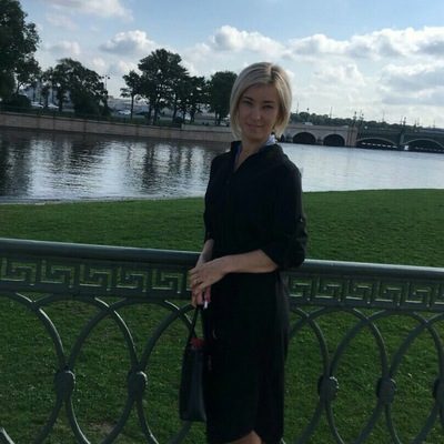 Оля Семенкова