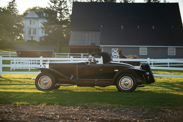 Очень редкие : 1927 Isotta Fraschini 8A S Roadster Класс: luxury car Тип кузова: 2-door roadster Двигатель: I8 7.4 L Мощность: 120 л.с. КПП: МКПП-3 Привод: задний Компоновка: переднемоторная Тип