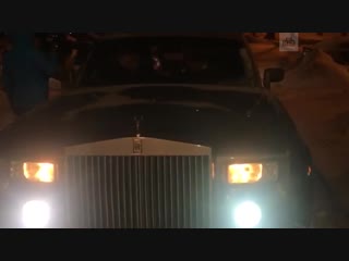 Кира Майер на Rolls-Royce