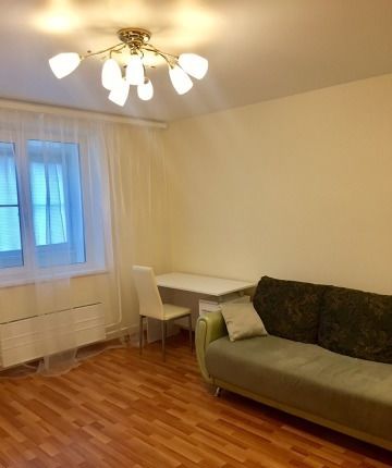 Станция: Лермонтовский проспект. Жулебинский б-р, 9 <br>всего 27.000 и оплата счетчиков(вода и свет, сколько сами намотаете) <br>Звонить только на номер: 8-925-868-92-53 <br> <br>Здравствуйте! Впервые сдаётся отличная однокомнатная квартира рядом с метро Лермонтовский проспект. В квартире качественный ремонт, новая мебель и бытовая техника (холодильник, кондиционер, стиральная машина, утюг, на кухне варочная панель, СВЧ). Огромная (почти 10м2) застеклённая лоджия с видом на зелёный бульвар. Сдаём с заключением типового договора. На очень длительный срок. Жулебино - прекрасный район с развитой инфраструктурой - фото Фото: Станция: Лермонтовский проспект. Жулебинский б-р, 9 <br>всего 27.000 и оплата счетчиков(вода и свет, сколько сами намотаете) <br>Звонить только на номер: 8-925-868-92-53 <br> <br>Здравствуйте! Впервые сдаётся отличная однокомнатная квартира рядом с метро Лермонтовский проспект. В квартире качественный ремонт, новая мебель и бытовая техника (холодильник, кондиционер, стиральная машина, утюг, на кухне варочная панель, СВЧ). Огромная (почти 10м2) застеклённая лоджия с видом на зелёный бульвар. Сдаём с заключением типового договора. На очень длительный срок. Жулебино - прекрасный район с развитой инфраструктурой
