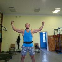 Юрий Юров