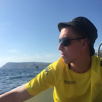 Евгений Иванов