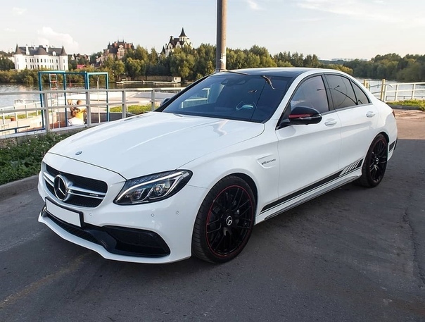 Mercedes-AMG C63 S W205