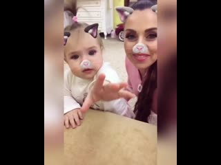 Василиса Дмитренко, славная малышка/гнездо пересмешника