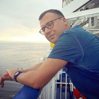 Денис Иванов
