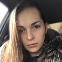 Анна Суродеева