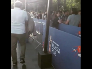 ШЕFF покупает билеты на чемпионат мира