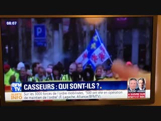 L'expert de BFM Sylvain Boulouque explique que les manifestants sont d’extrême-droite...