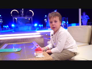 Путешествие с incruises. Ярослав и шоппинг в Неаполе.