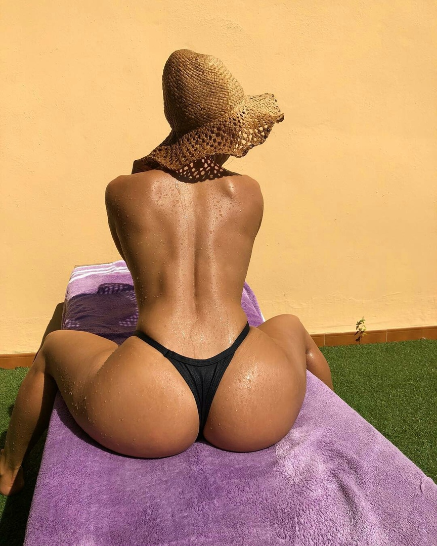Ishotmatures com big bubble butt on