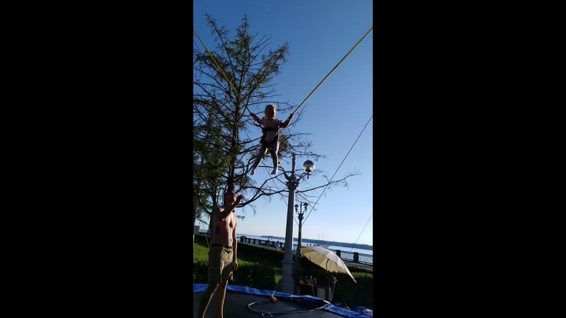 VID_20180623_190511.mp4