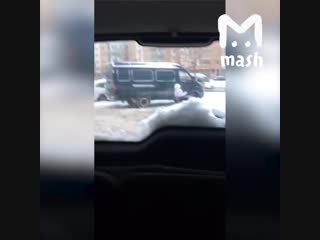 Сильная и независимая школьница
