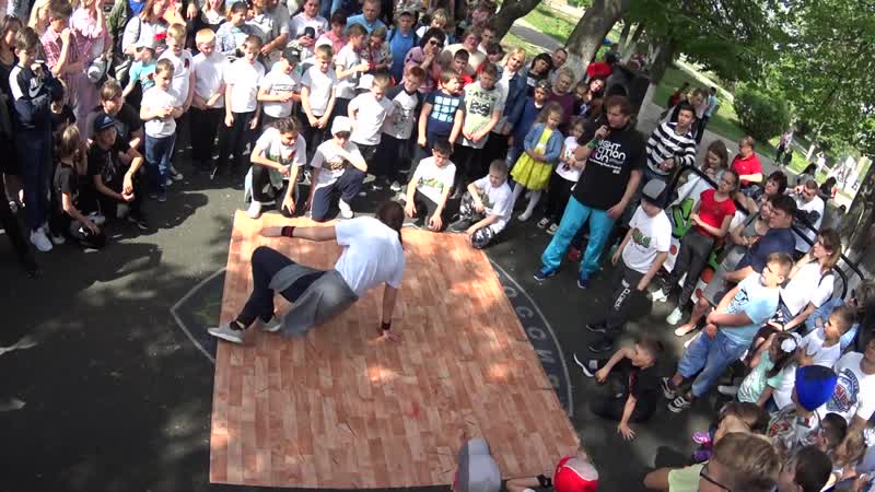 шоу smails breiking crew