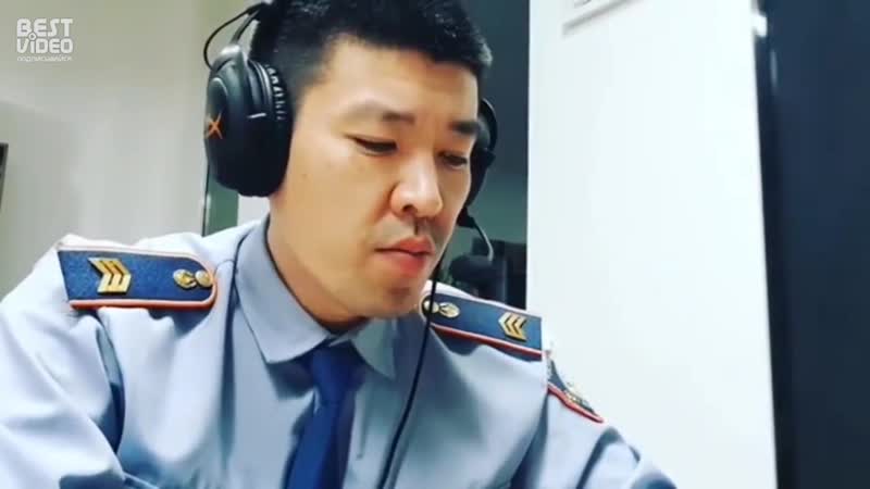 Mнe cpoчнo нyжнo eмy пoзвoнить