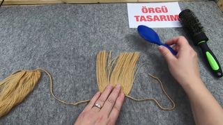 Oyuncak bebekler için pratik orijinal görünümlü saç yapılışı