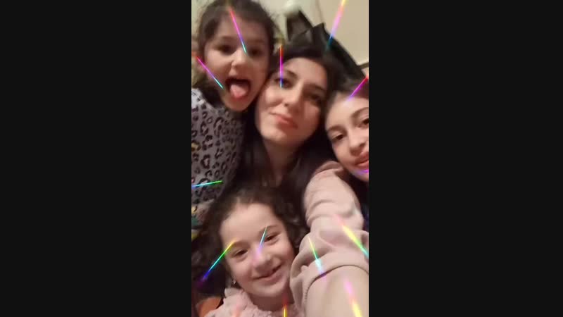 VID_28430702_230355_333.mp4