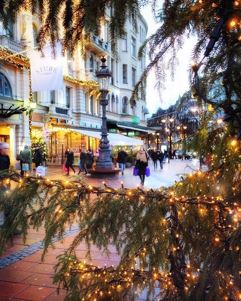 Christmas vibes in Stockholm!  God morgon 