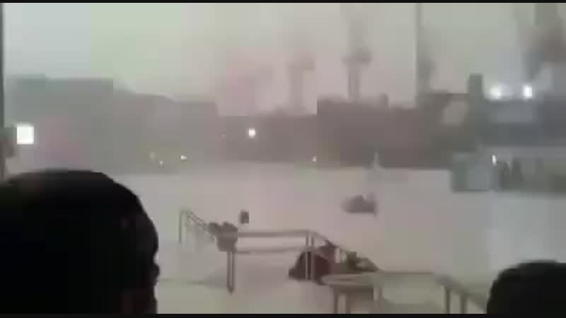 Facebook 2193861130942448(240p).mp4