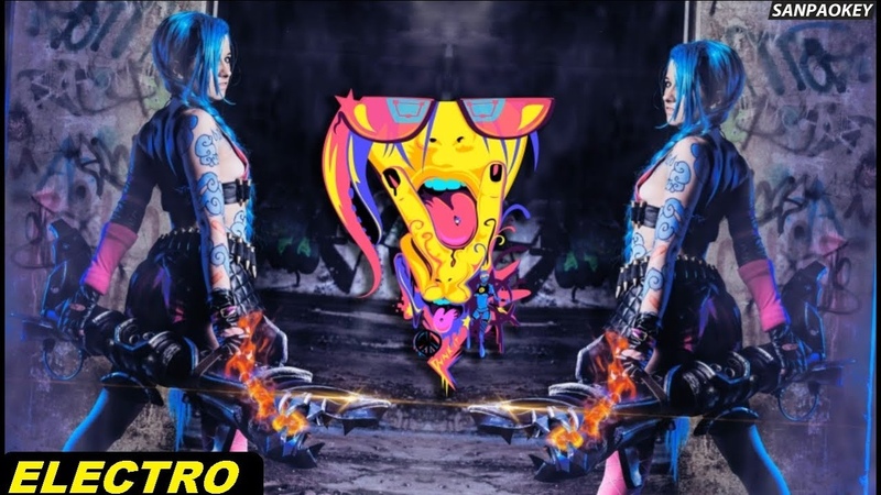 KEVU REGGIO - Push It Down