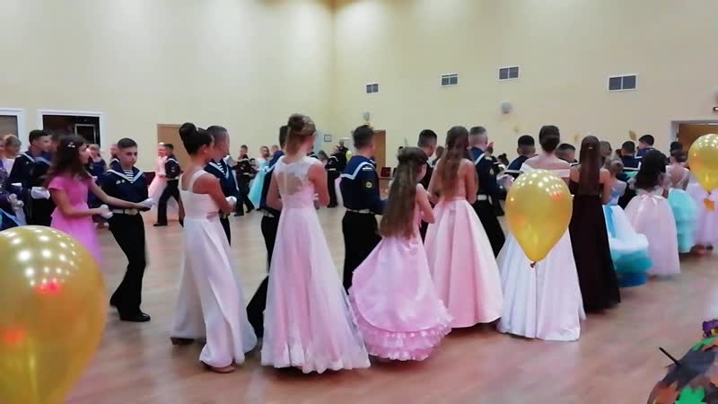 Наши девочки на Кадетском балу