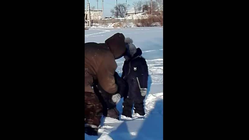VID_20190215_170326.mp4