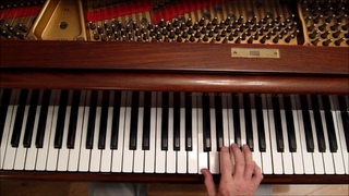 Ear Training (Beginners) : Using the Diatonic (Major) Scale, (A guide to improvising by ear).