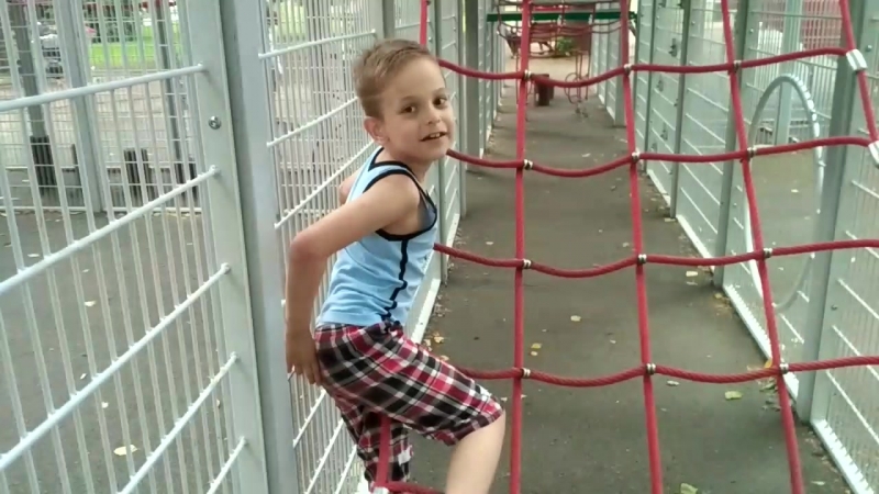 VID_20180619_183907.mp4
