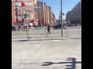 На Пермякова девушка бросалась под машины